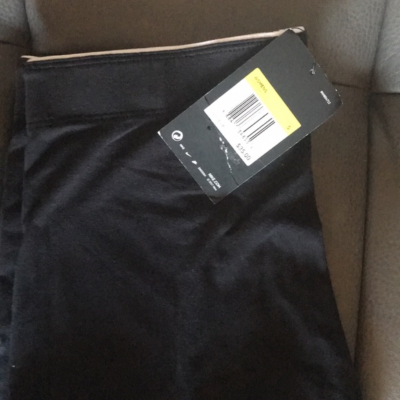 Leggings - Picture 2 of 2